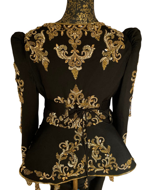 L’Élégant Karakou (TU)