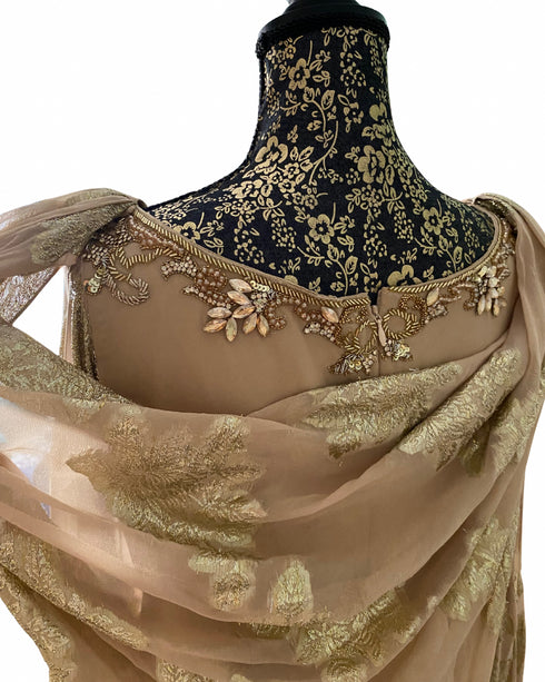 La Somptueuse Melahfa (TU)