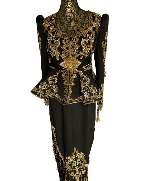 L’Élégant Karakou (TU)